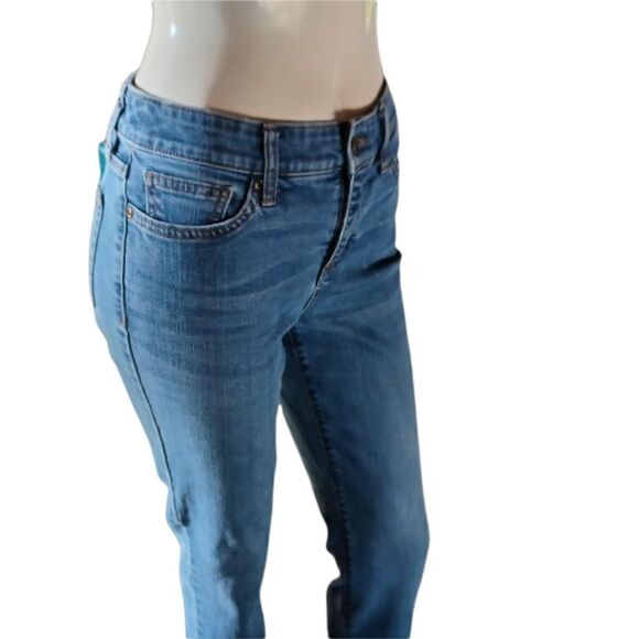 584247..... St John's Bay Straight leg Jeans Size 4P, W26" 27"Inseam 9" Rise - Picture 2 of 6